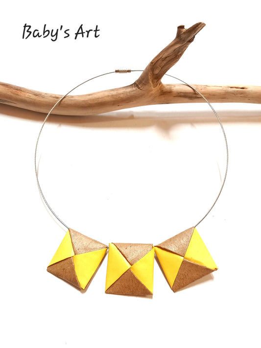 Collana quadrotti giallo