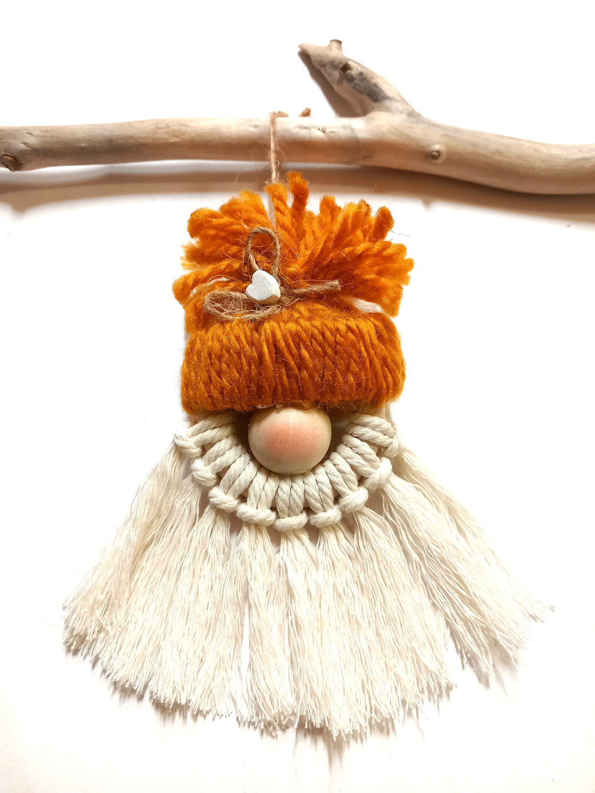 Gnomo macramè arancione
